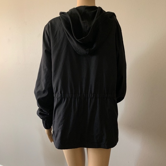 Victoria Sport Jacket with Hood 🧥 ~LIKE NEW~ - Picture 2 of 6